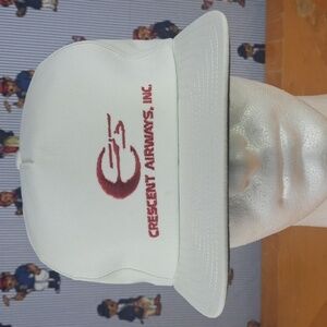 Vintage embroidered Crescent Airways helicopter aviatio white & red snapback hat